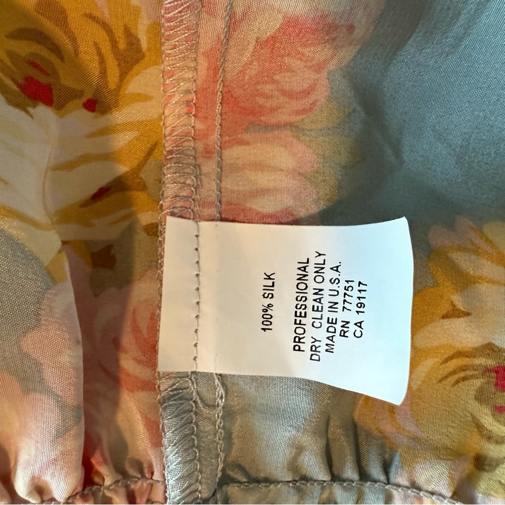 Betsey Johnson Floral Dress - Picture 7 of 7